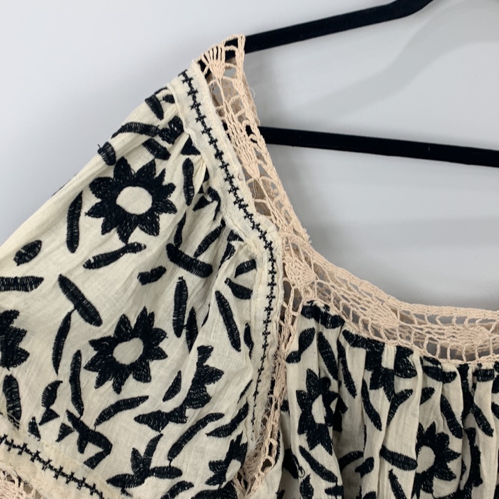 Free People Soleil Cotton Embroidery Crochet Trim Boho Top - Picture 6 of 16